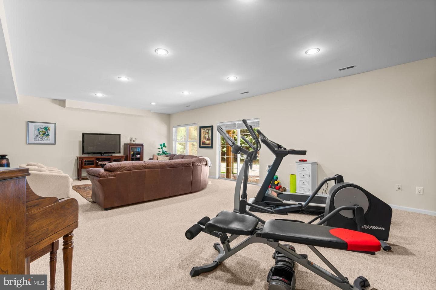 8915 Grummore Circle photo 42