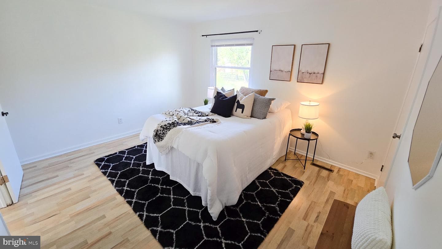 24 Neves Court photo 16