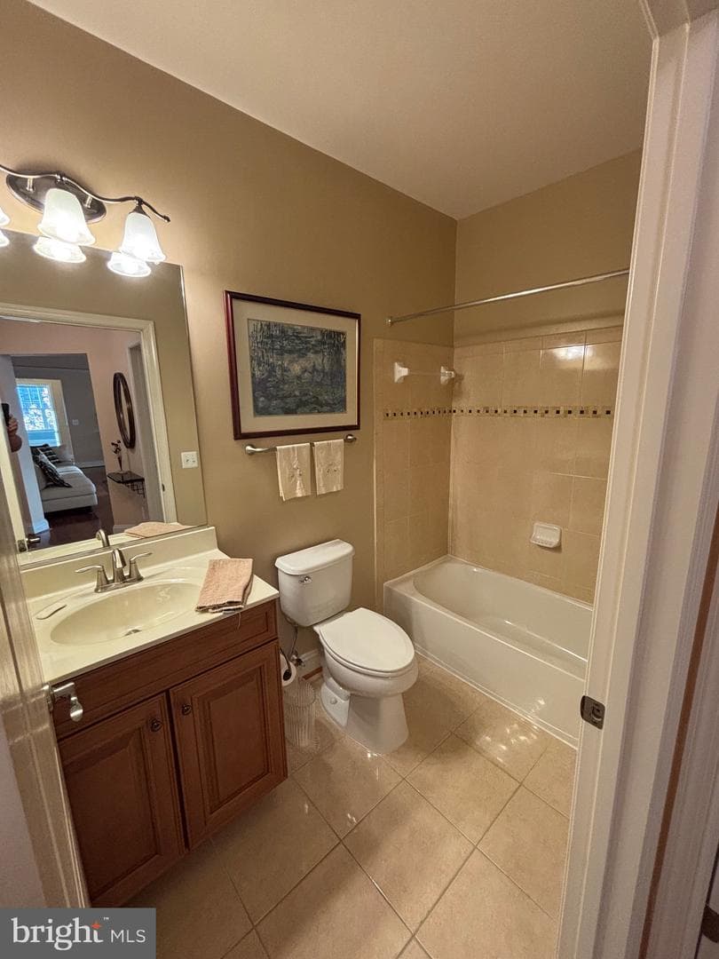 7300 Travertine Drive #302 photo 22