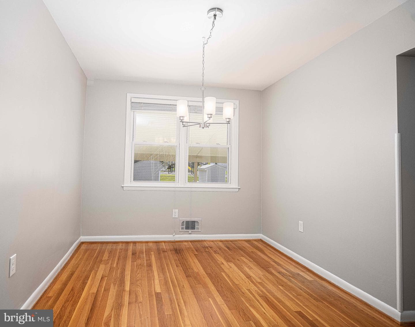 8559 Morven Road photo 8