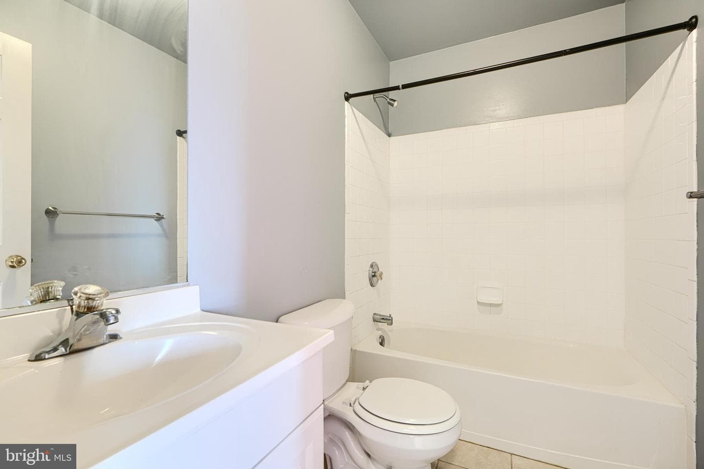 4 Maya Way photo 41