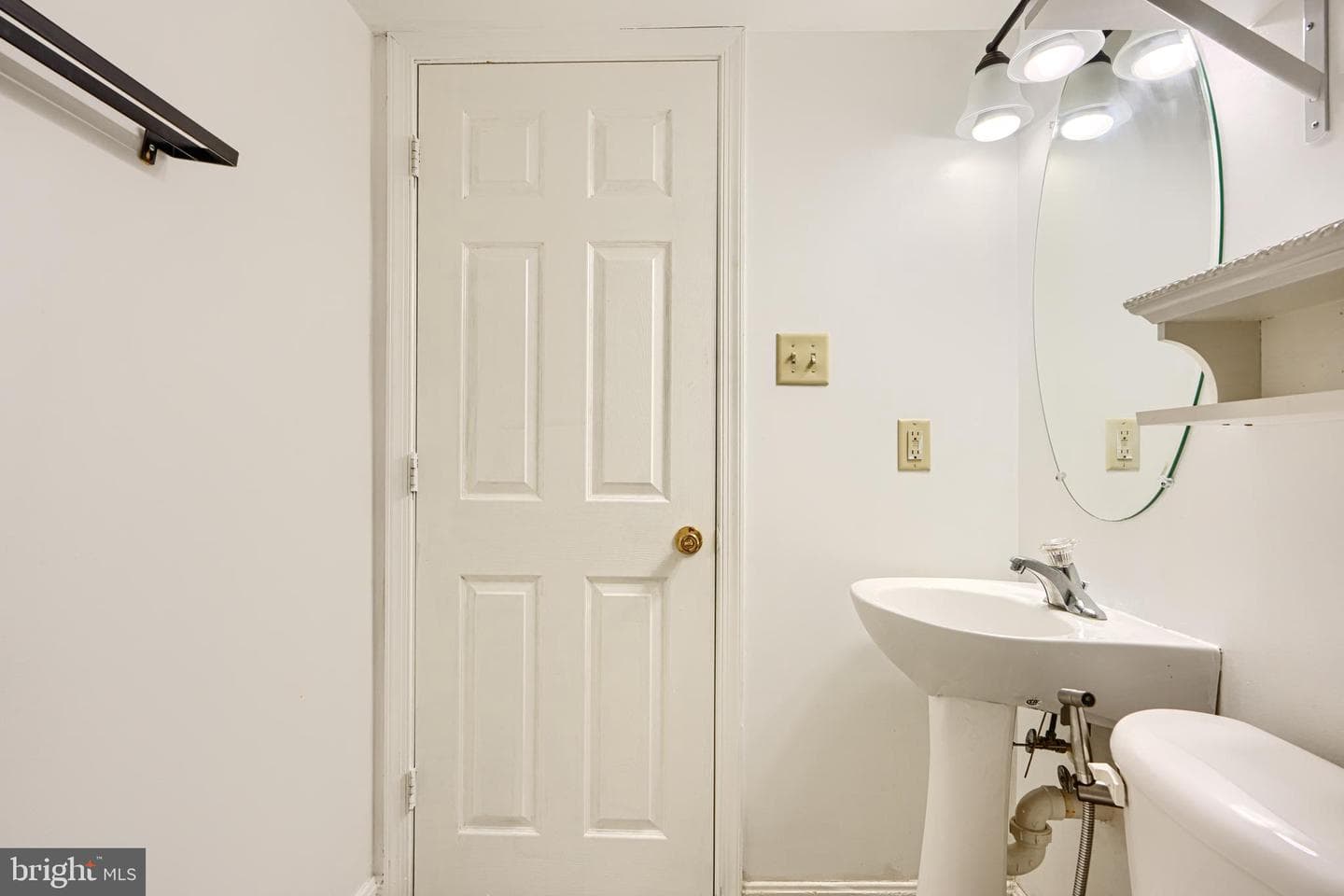 4 Maya Way photo 51