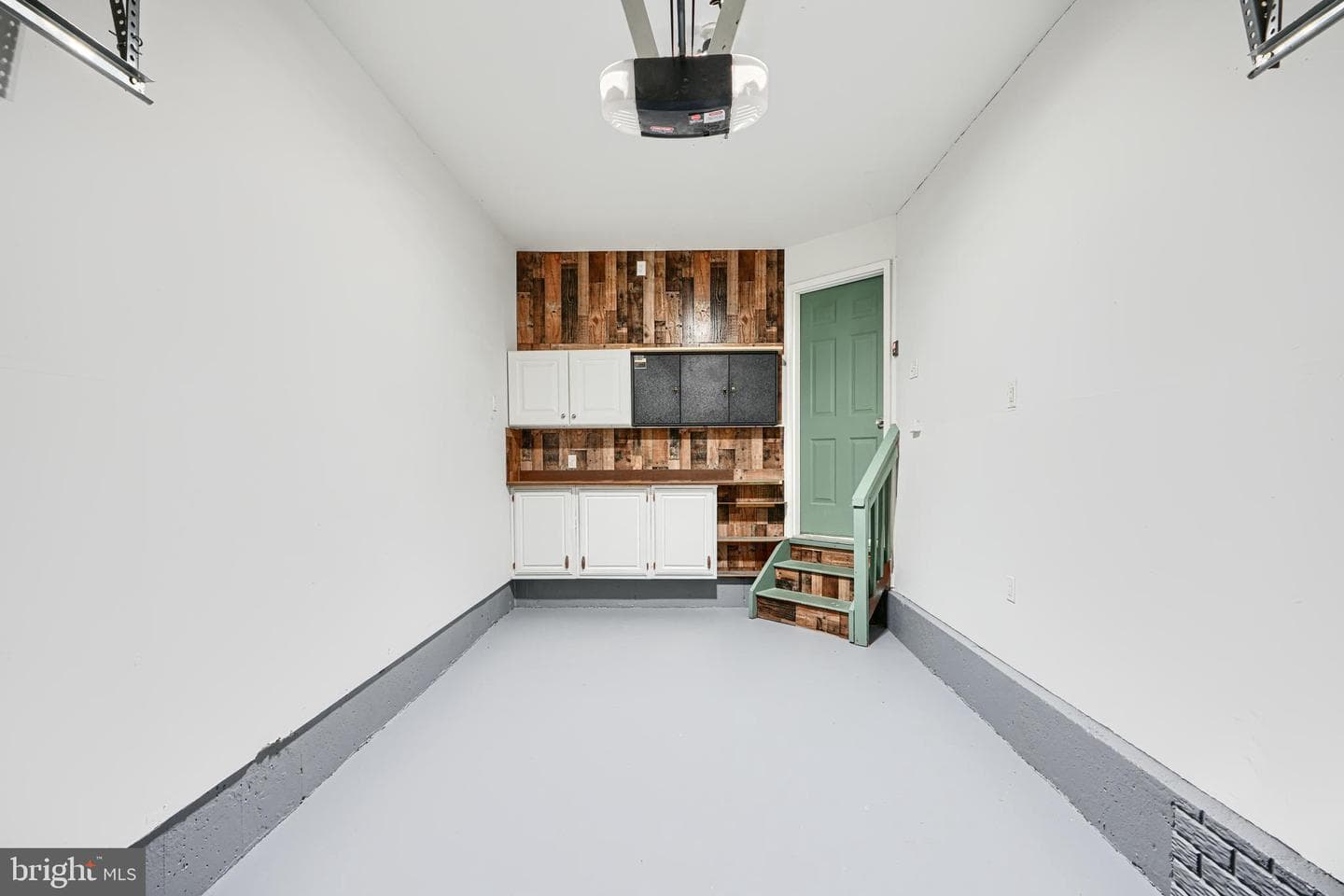 4 Maya Way photo 54