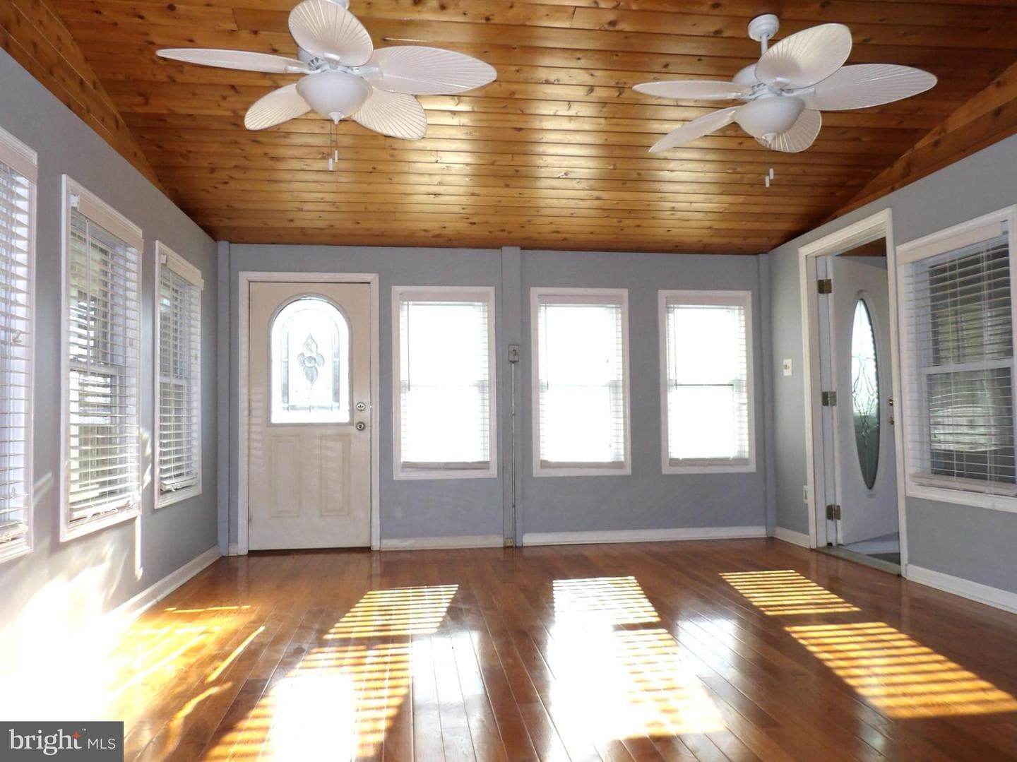 901 Grovehill Road photo 34