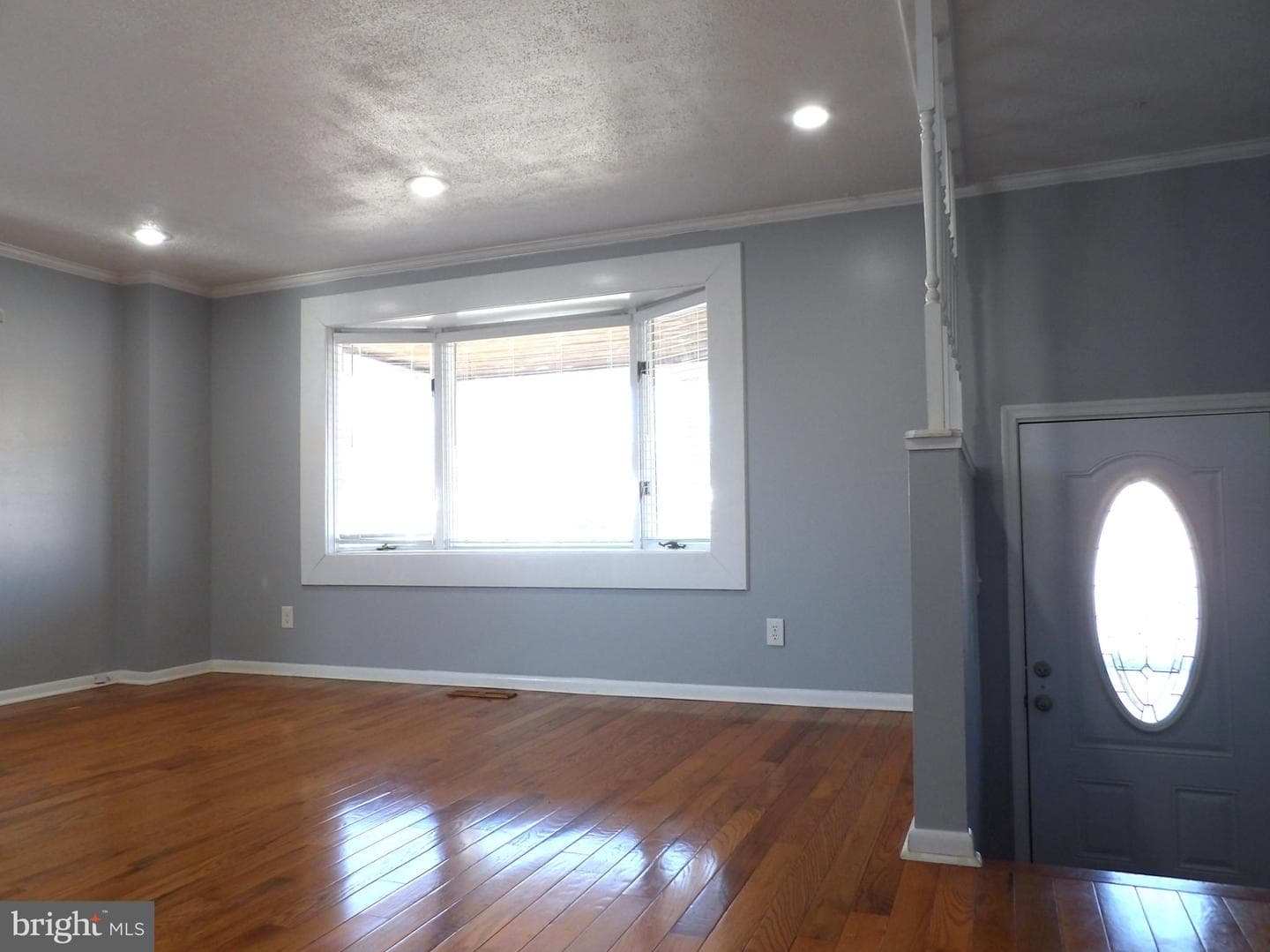 901 Grovehill Road photo 5