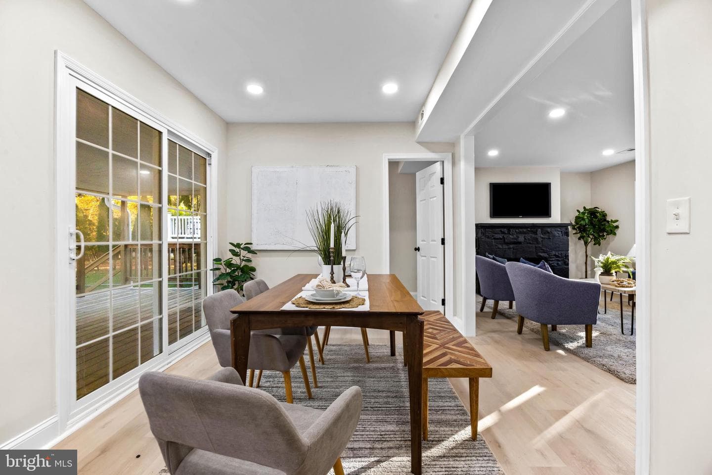611 Cliveden Road photo 11