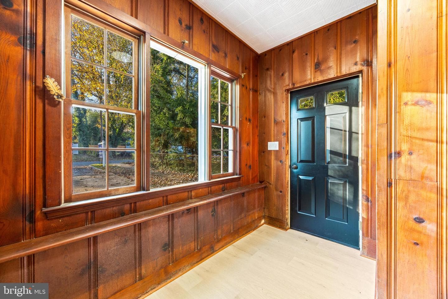 611 Cliveden Road photo 22