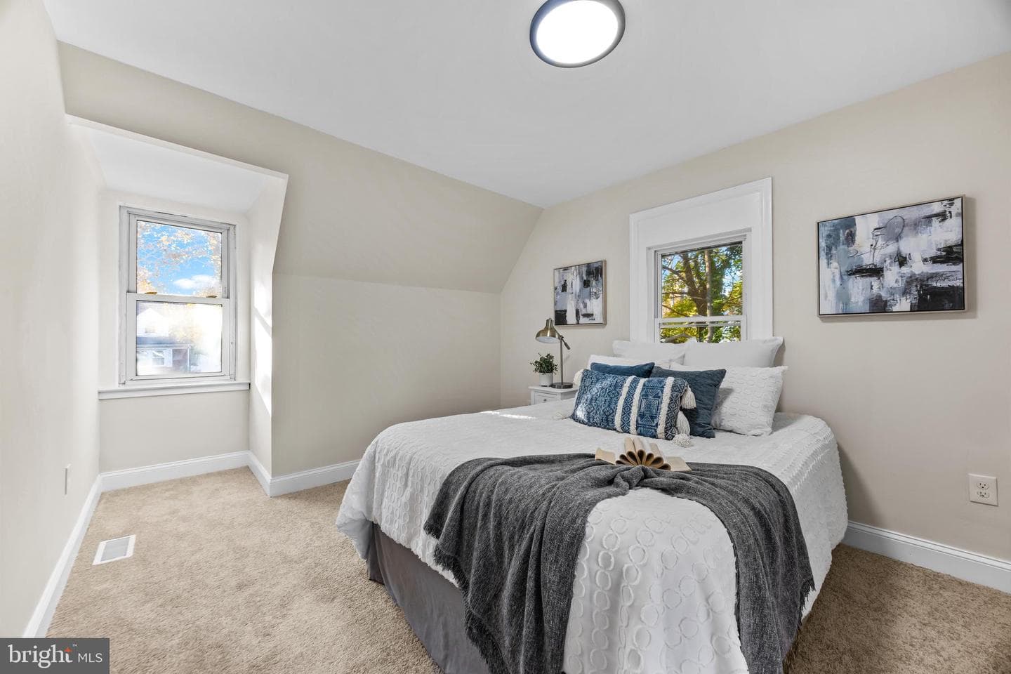 611 Cliveden Road photo 26