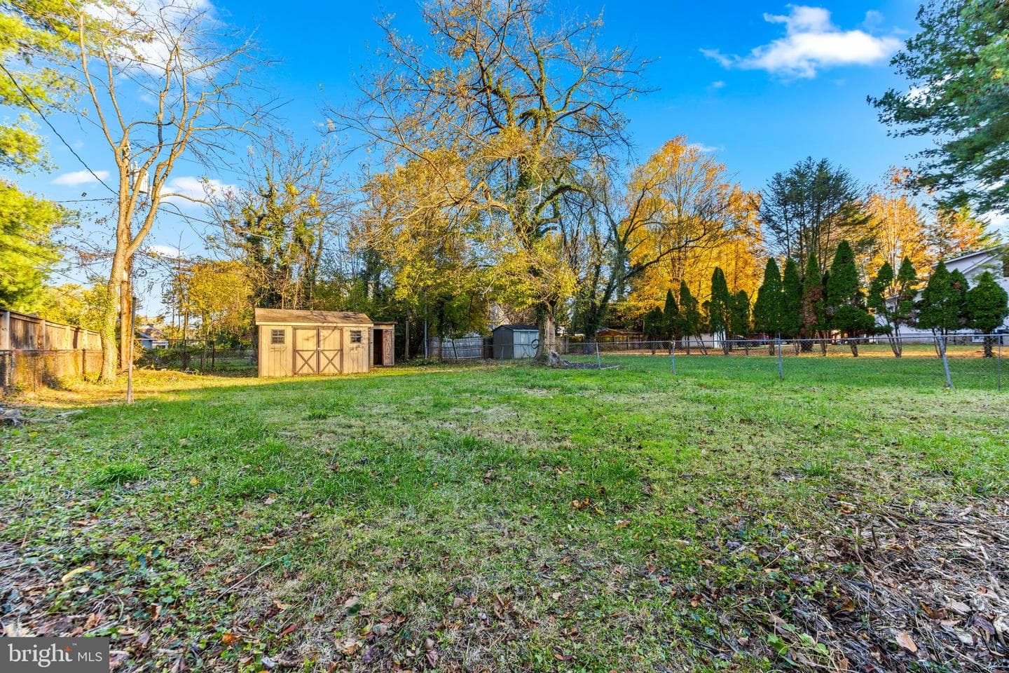 611 Cliveden Road photo 45