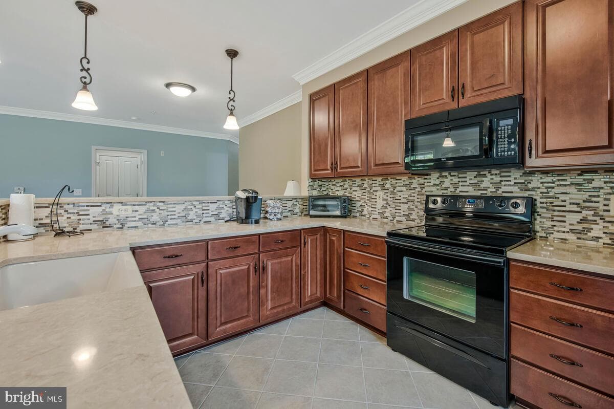 11 Clay Lodge Lane #204 photo 15