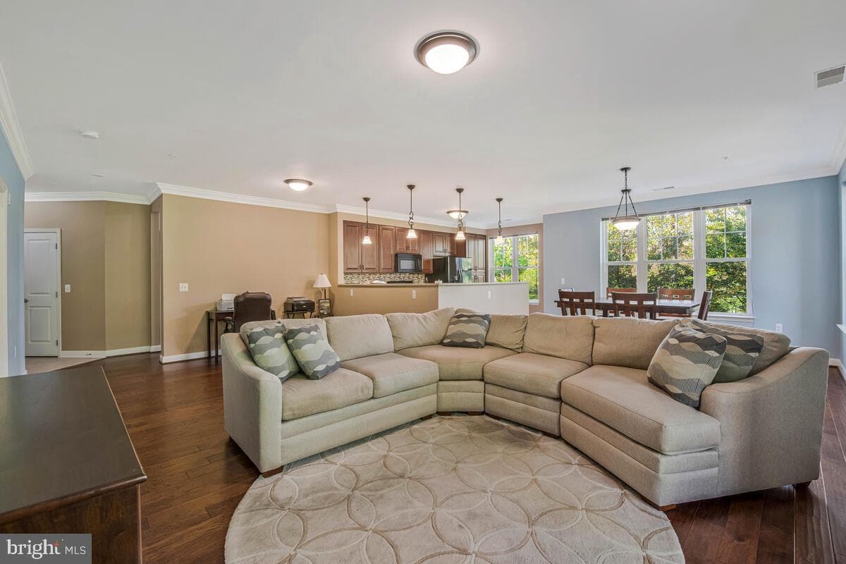 11 Clay Lodge Lane #204 photo 6