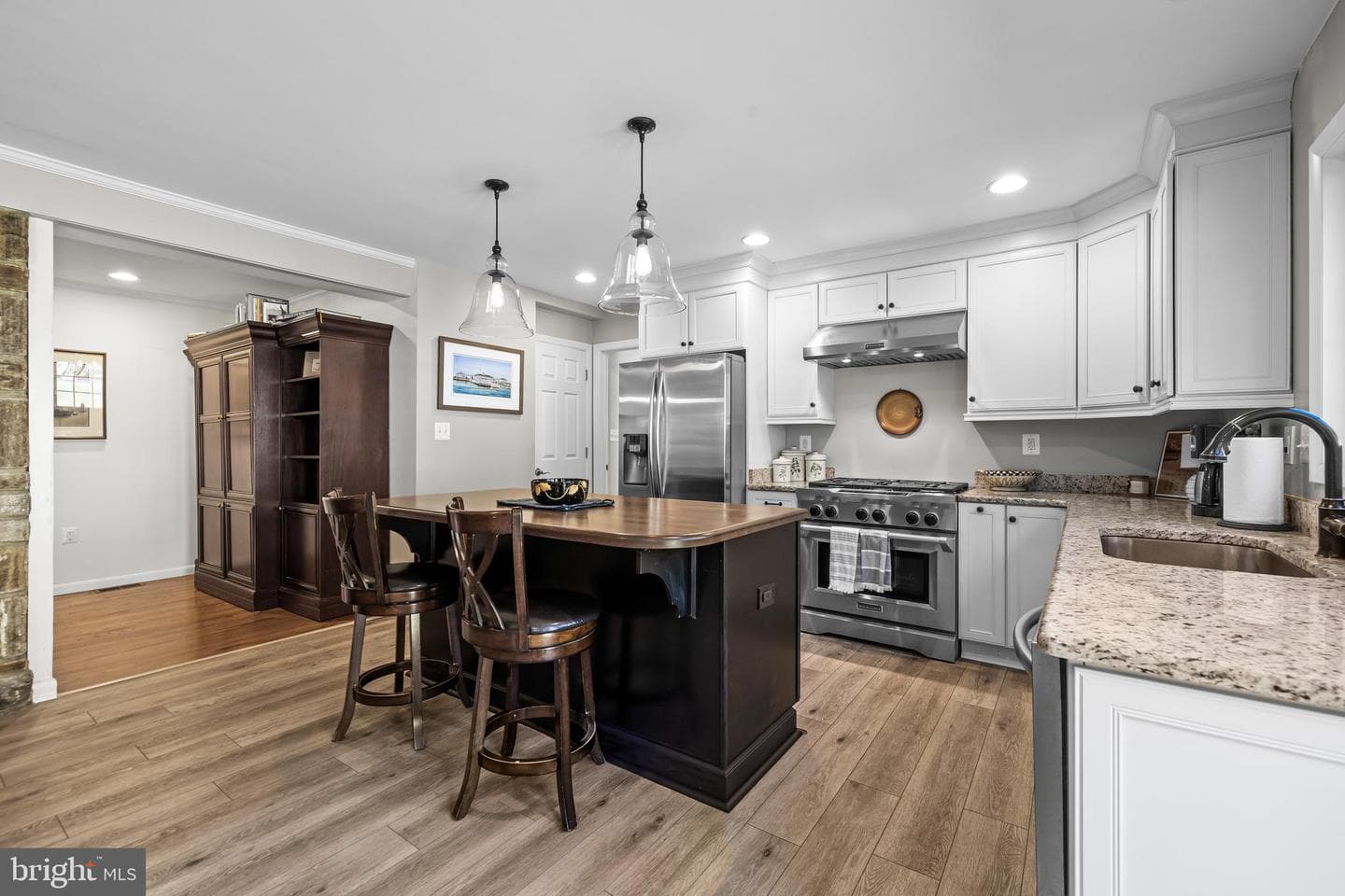1806 Roland Avenue photo 8