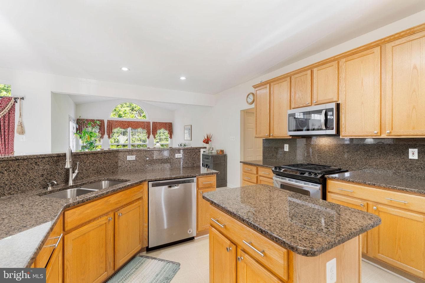9629 Gerst Road photo 13