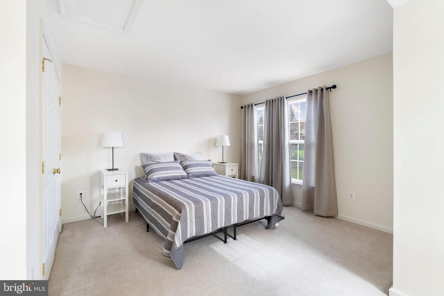 9629 Gerst Road photo 33