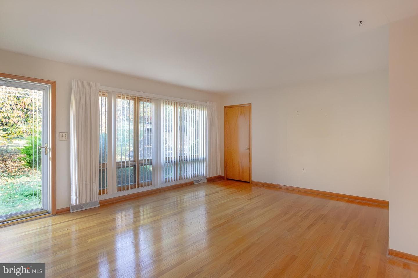 17718 Pretty Boy Dam Road photo 8