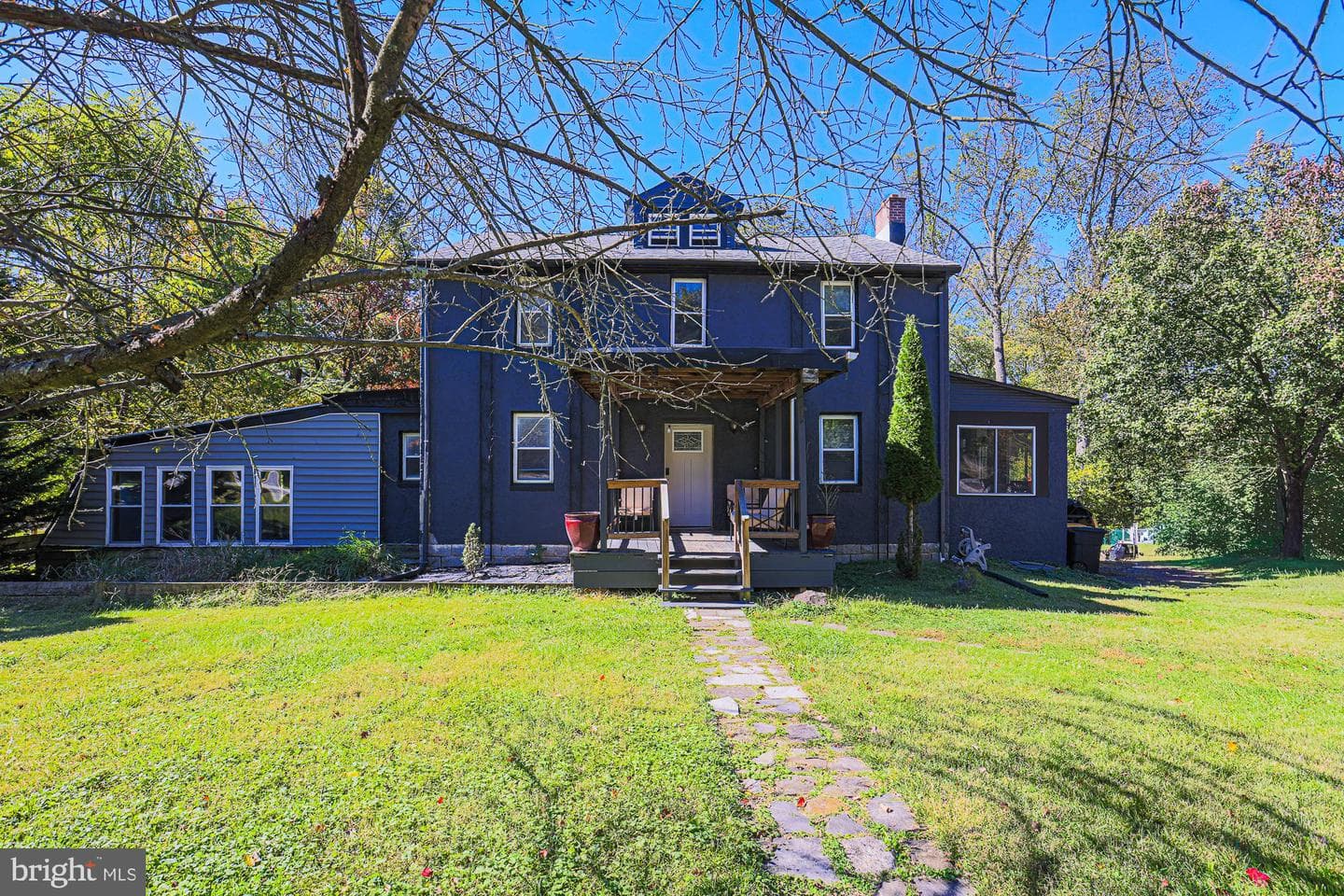 7215 Rockridge Road photo 1