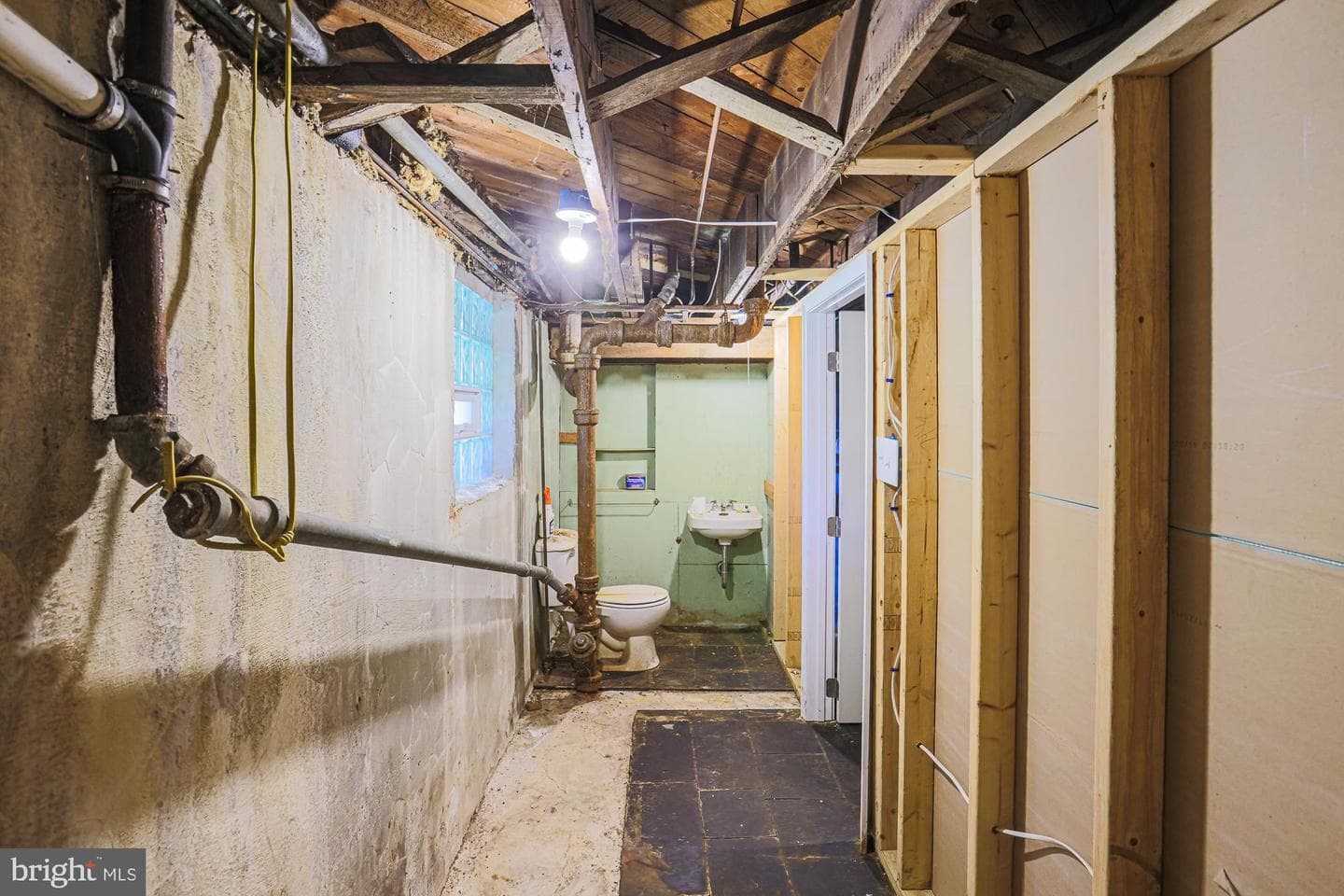 7215 Rockridge Road photo 34