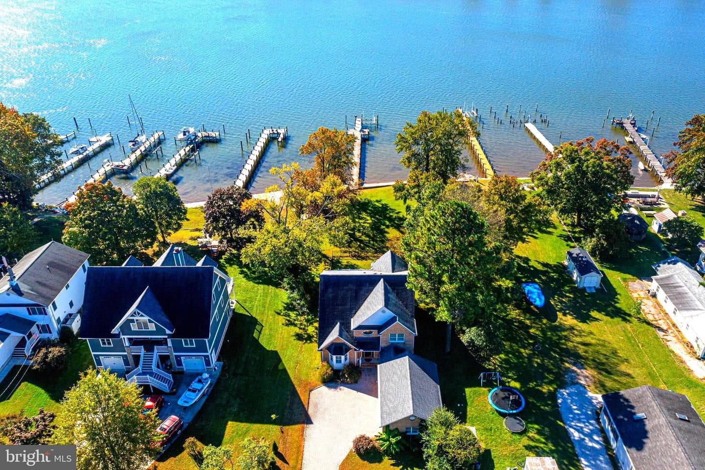 1432 Shore Road photo 2