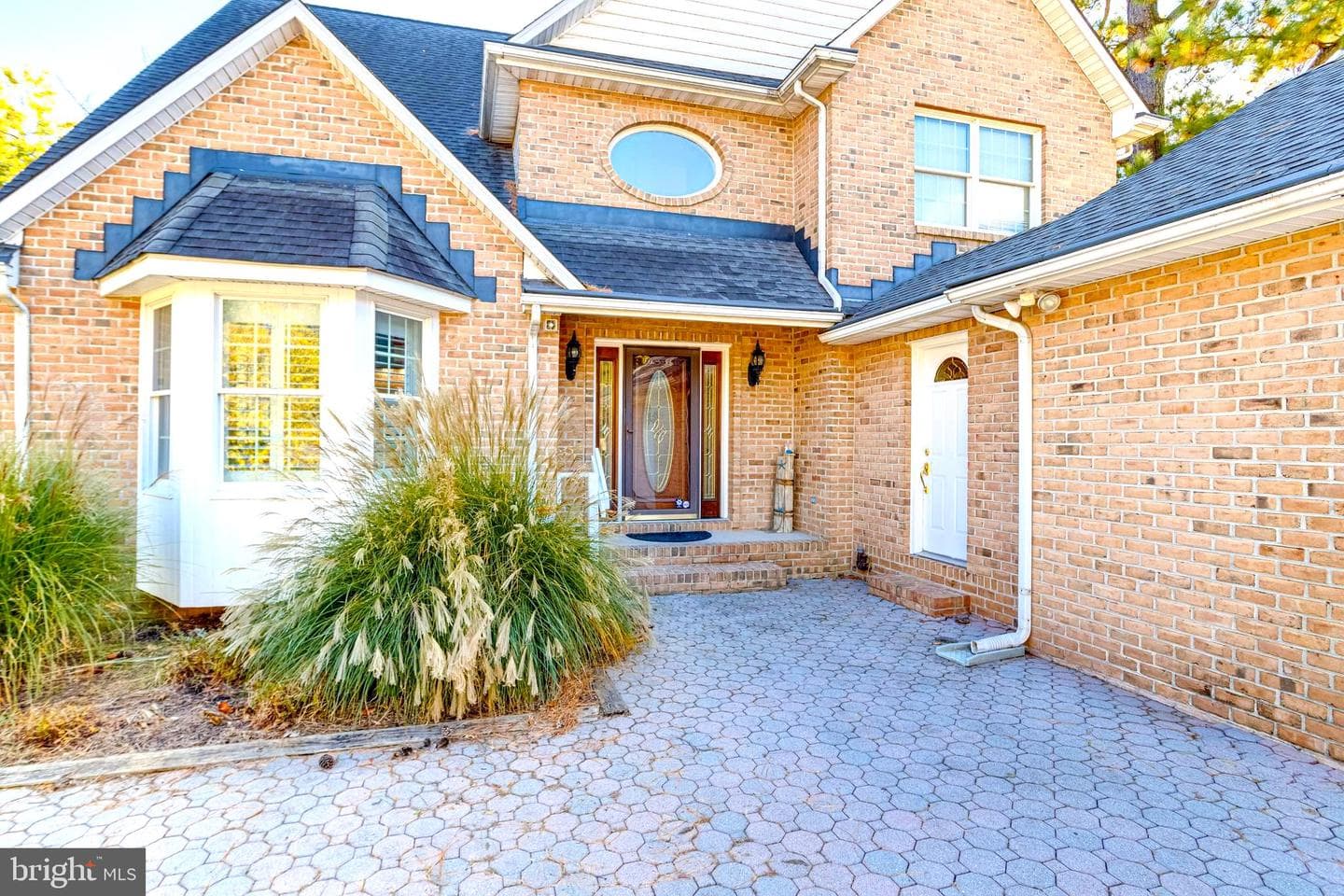 1432 Shore Road photo 3