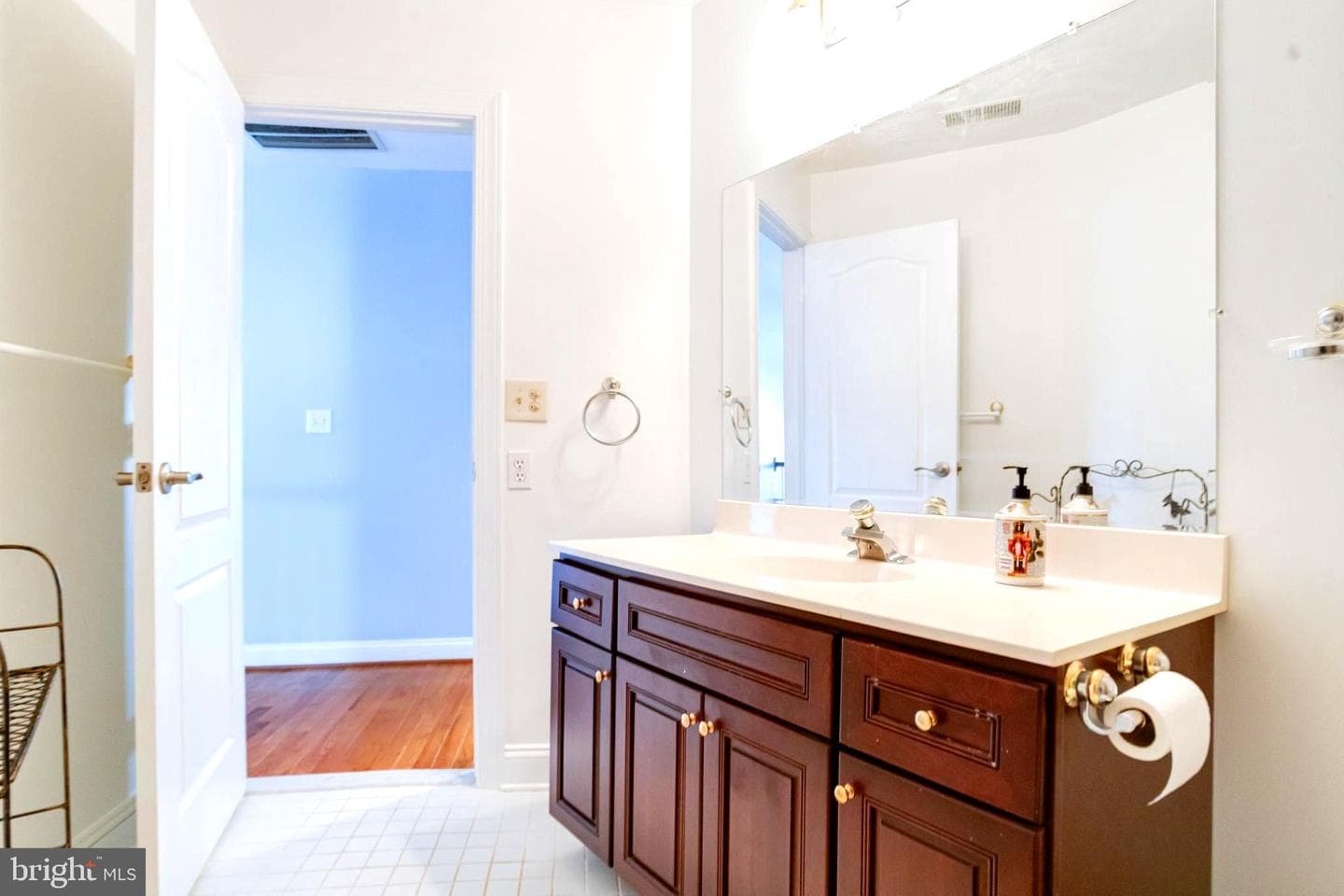 1432 Shore Road photo 36