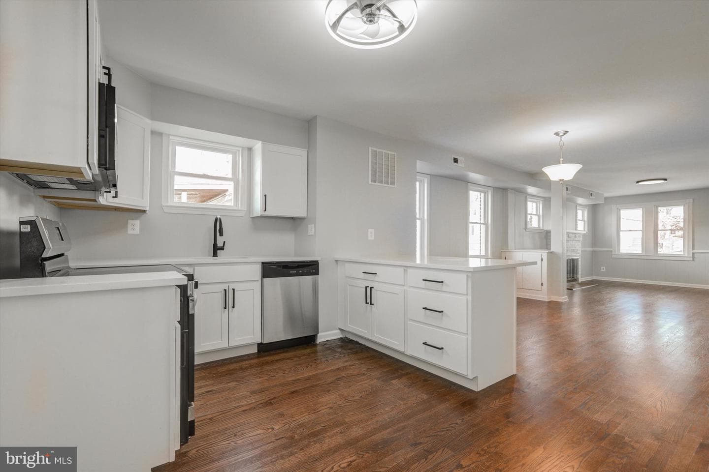 3111 Willoughby Road photo 17