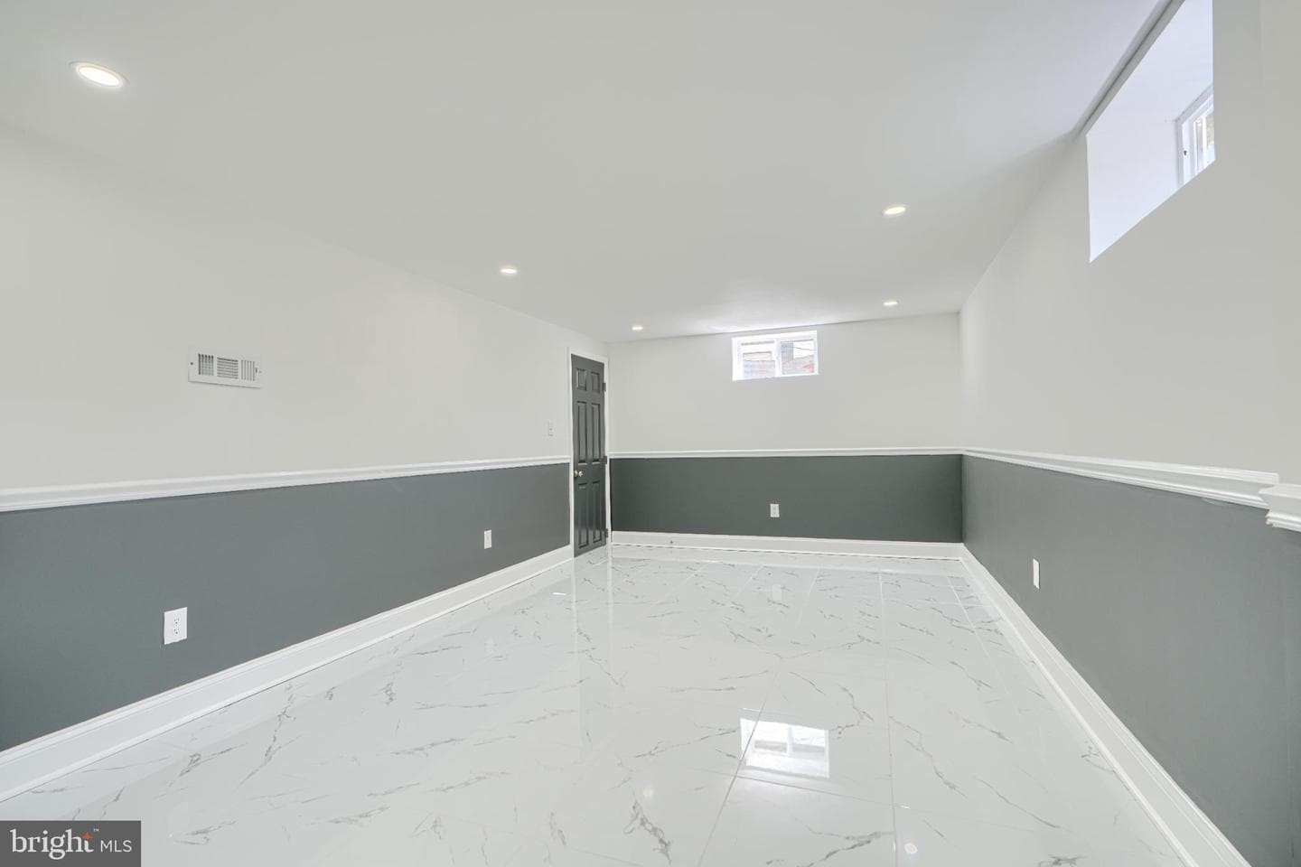 6815 Fox Meadow photo 25