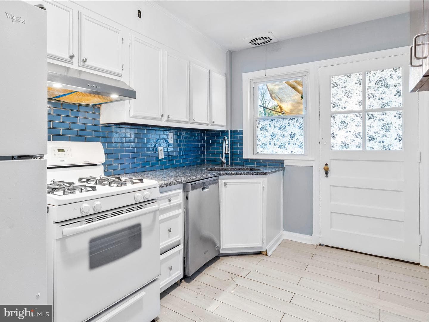 1171 Granville Road photo 14