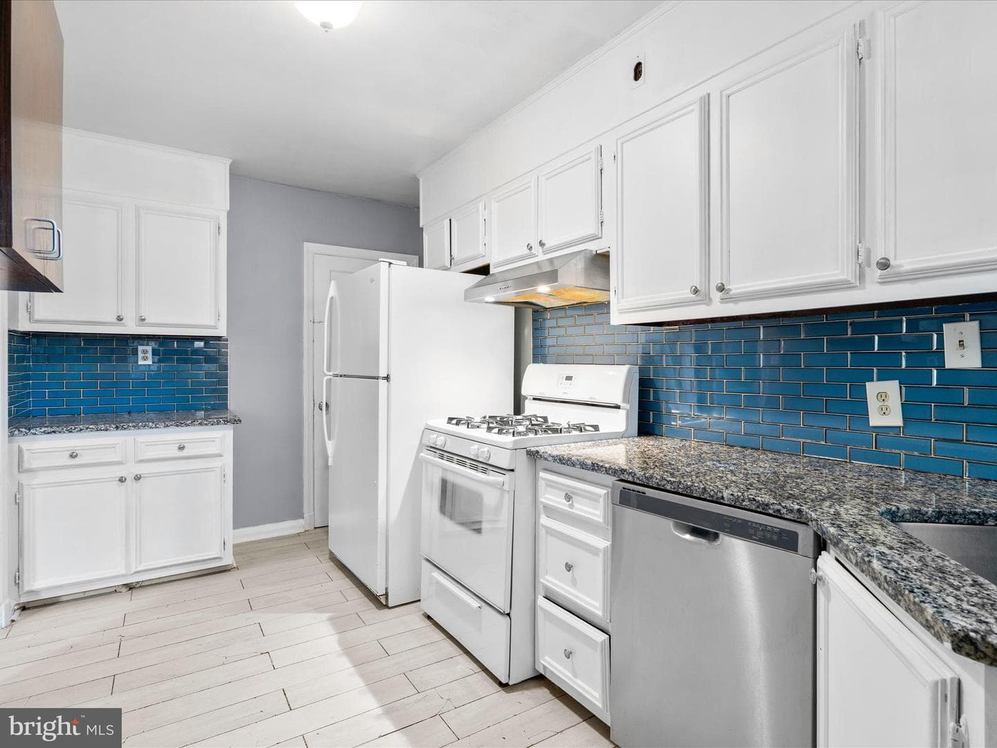 1171 Granville Road photo 15