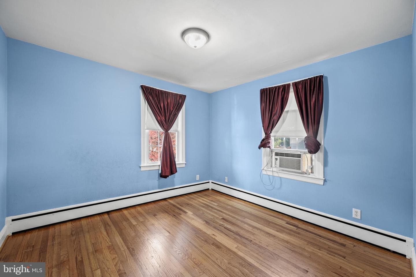 4605 Linden Avenue photo 12