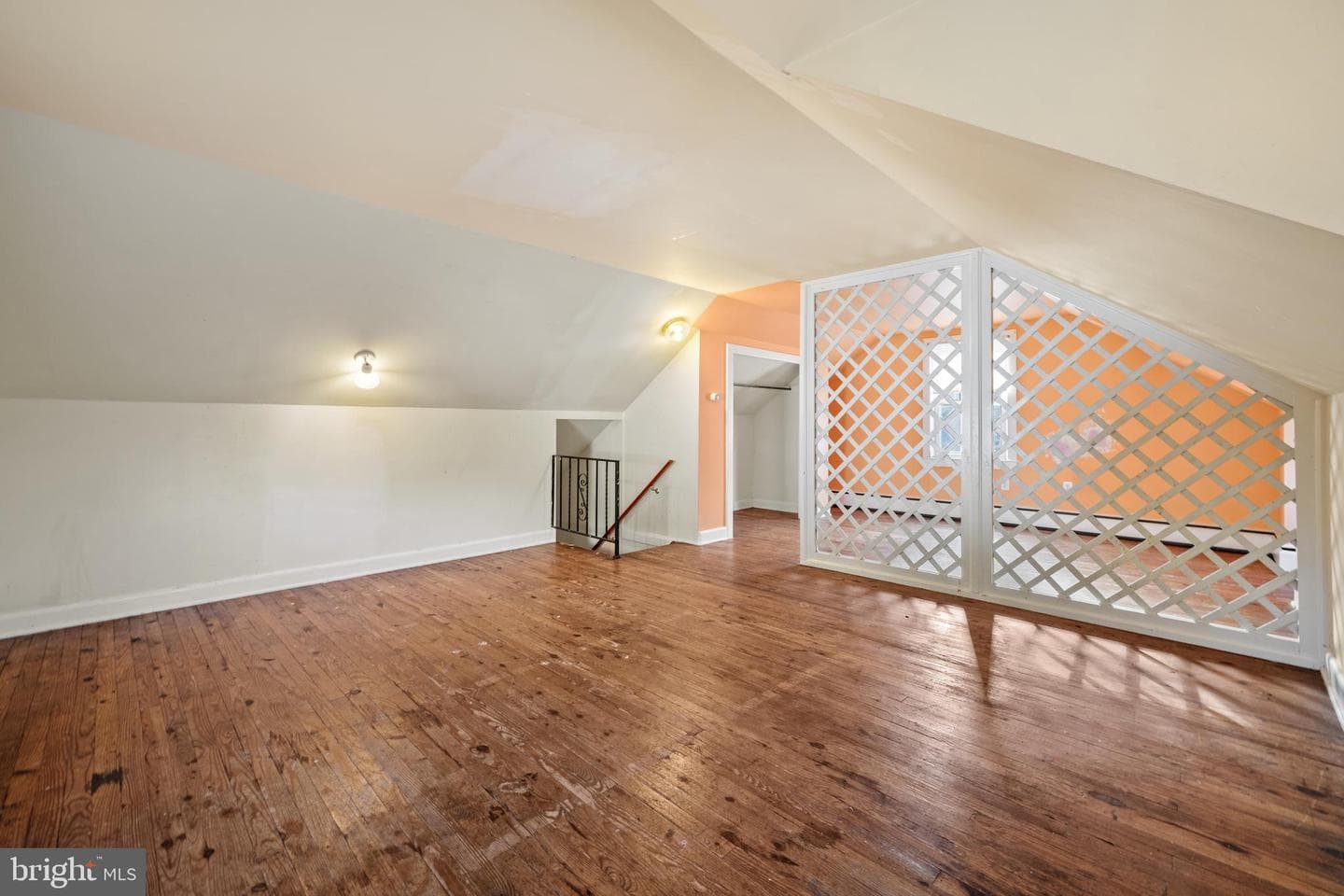4605 Linden Avenue photo 17