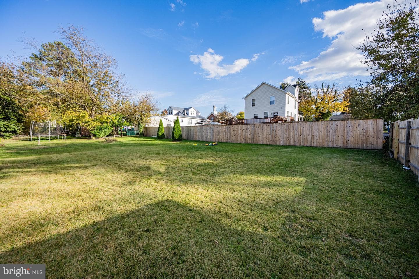 4605 Linden Avenue photo 22