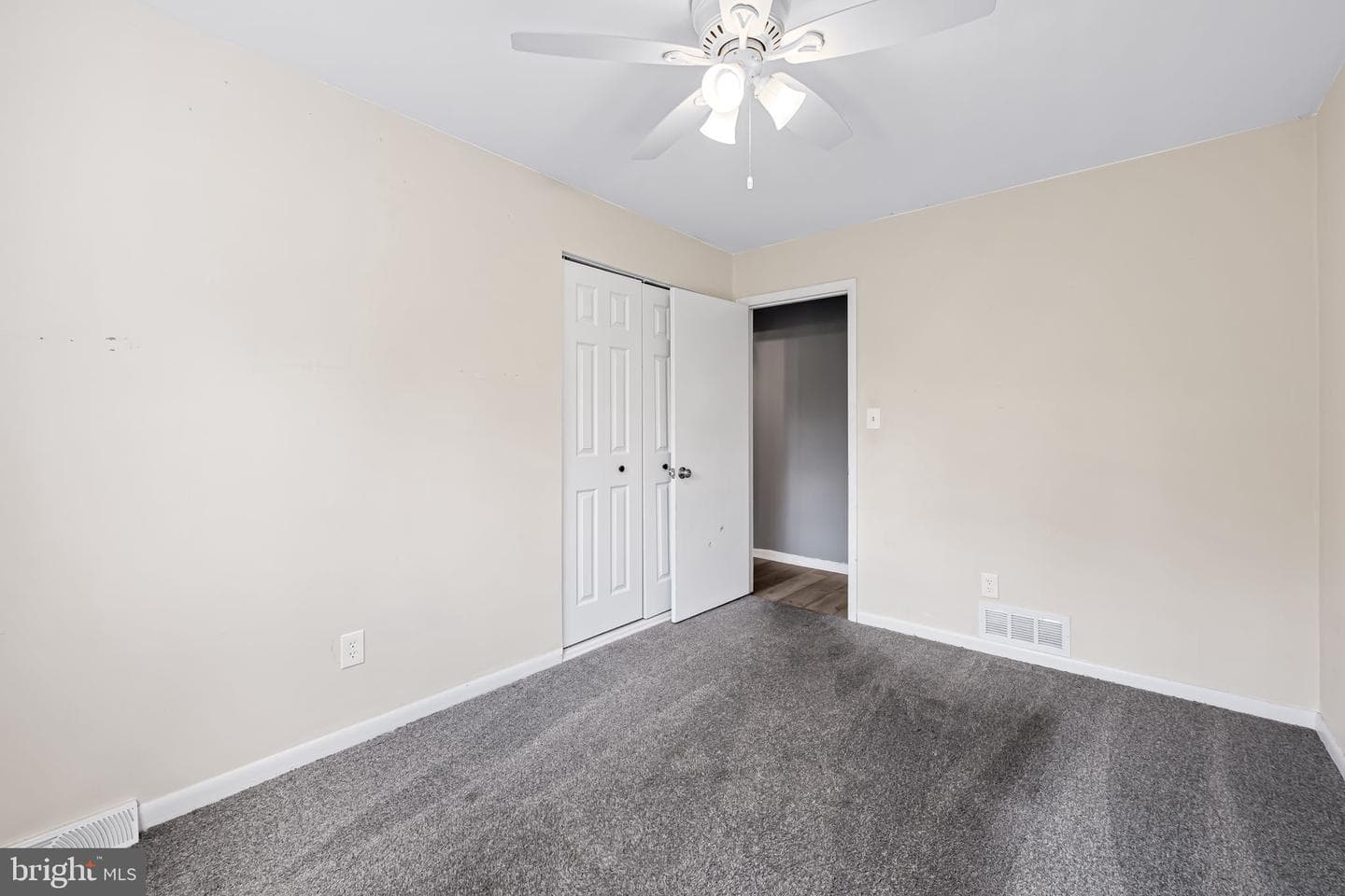 1804 Crafton Avenue photo 11