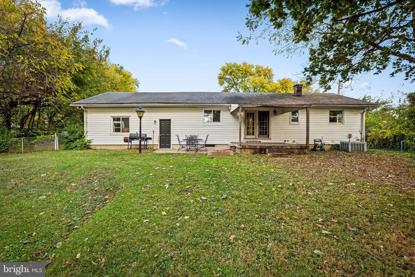 1804 Crafton Avenue photo 25