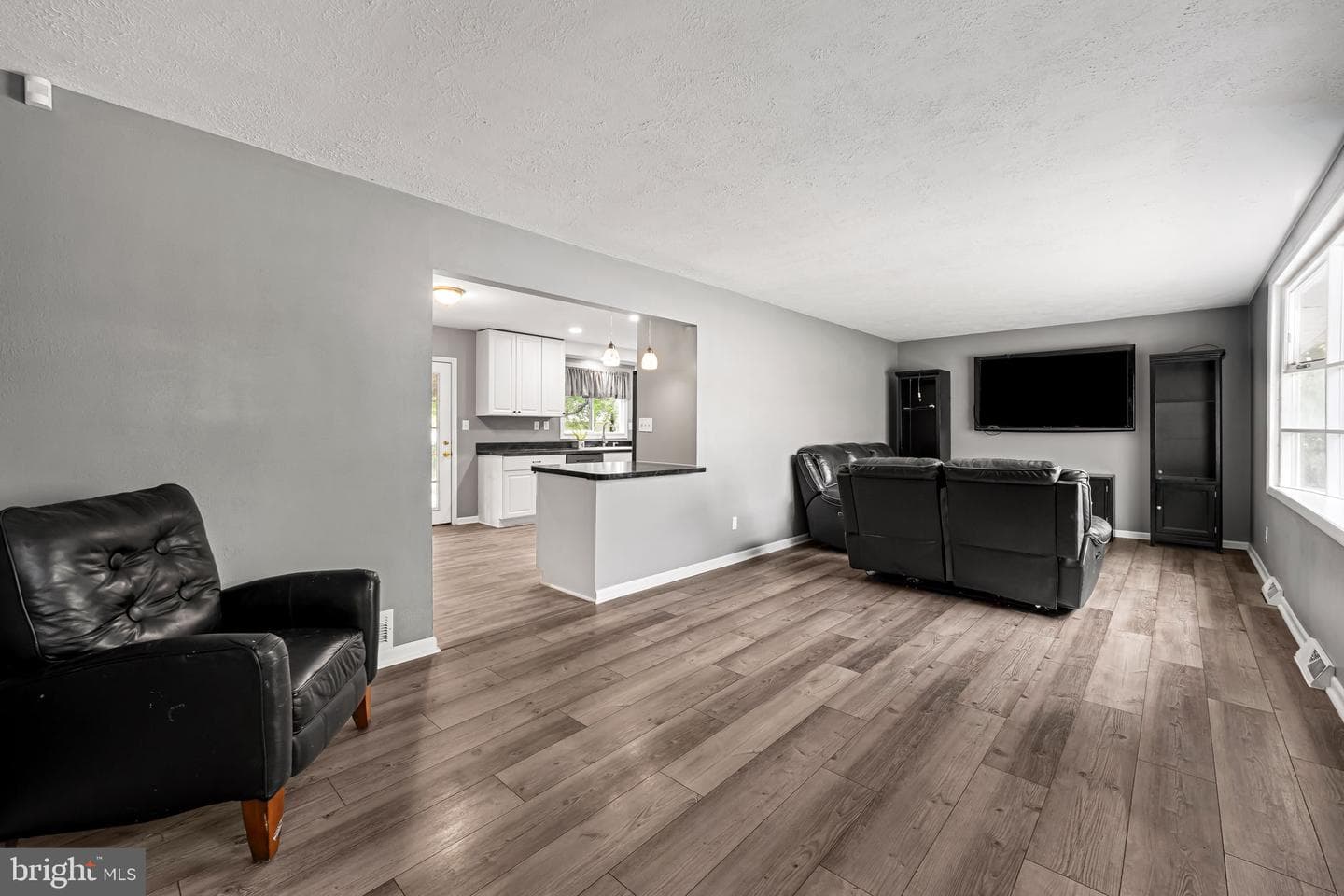 1804 Crafton Avenue photo 3