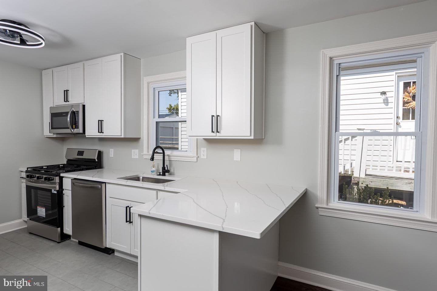 2811 Emerald Road photo 11