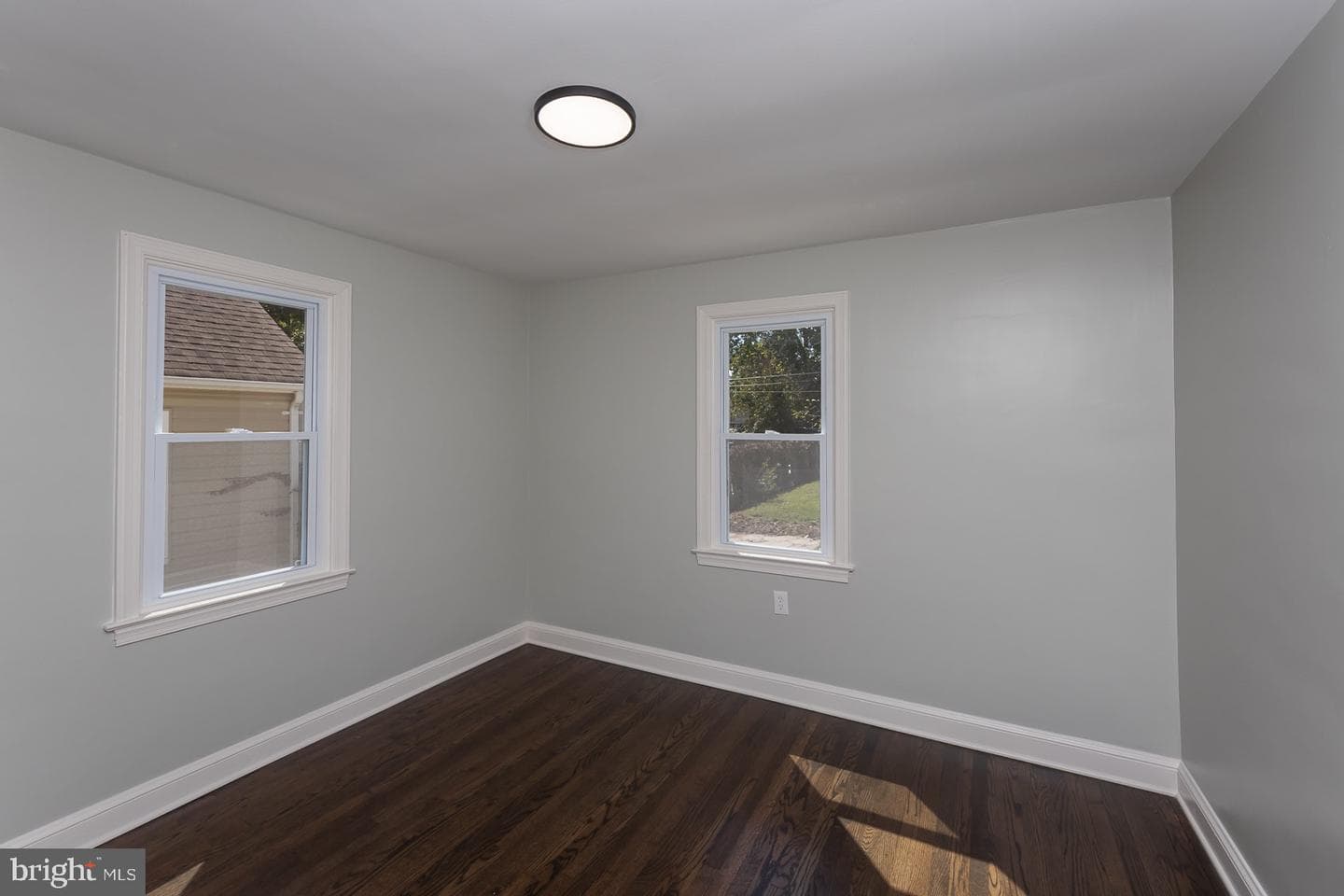 2811 Emerald Road photo 27