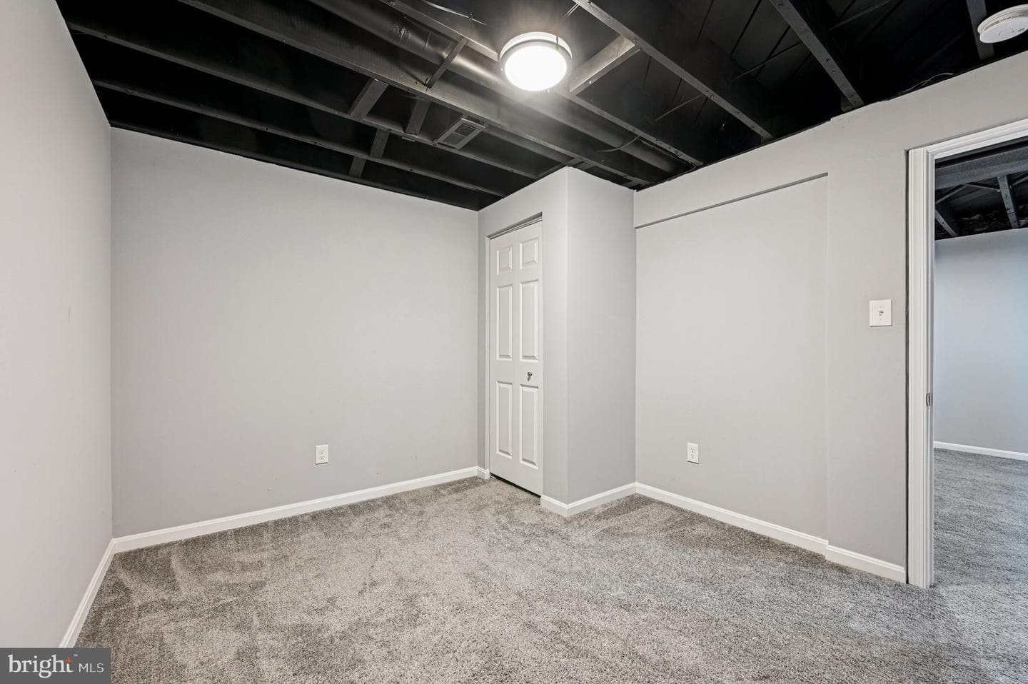 2828 Alabama Avenue photo 17