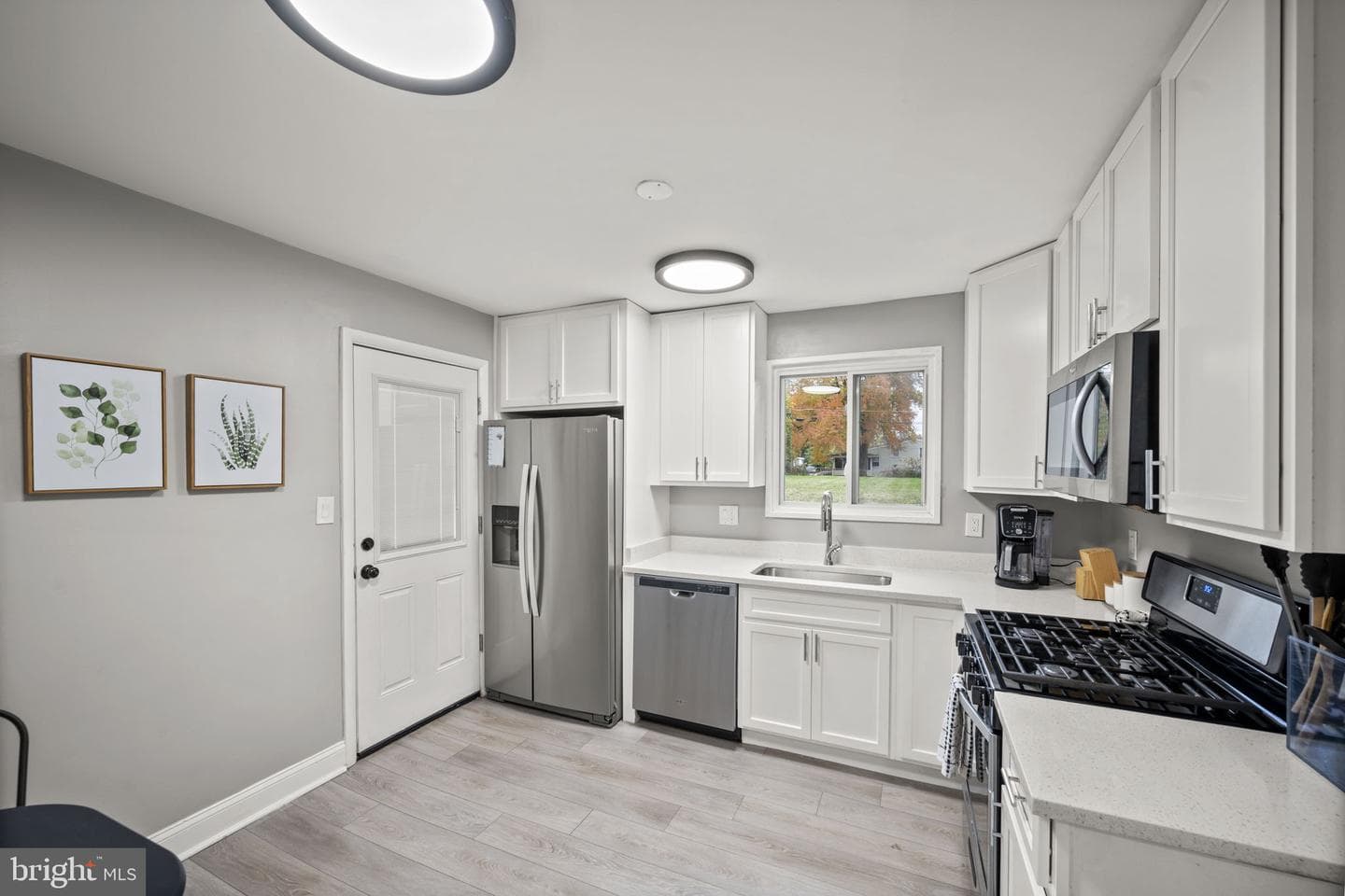 4934 Old Court Road photo 5