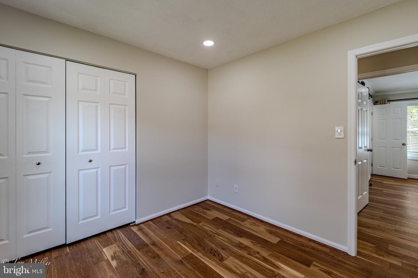 9544 Gunhill Circle photo 34