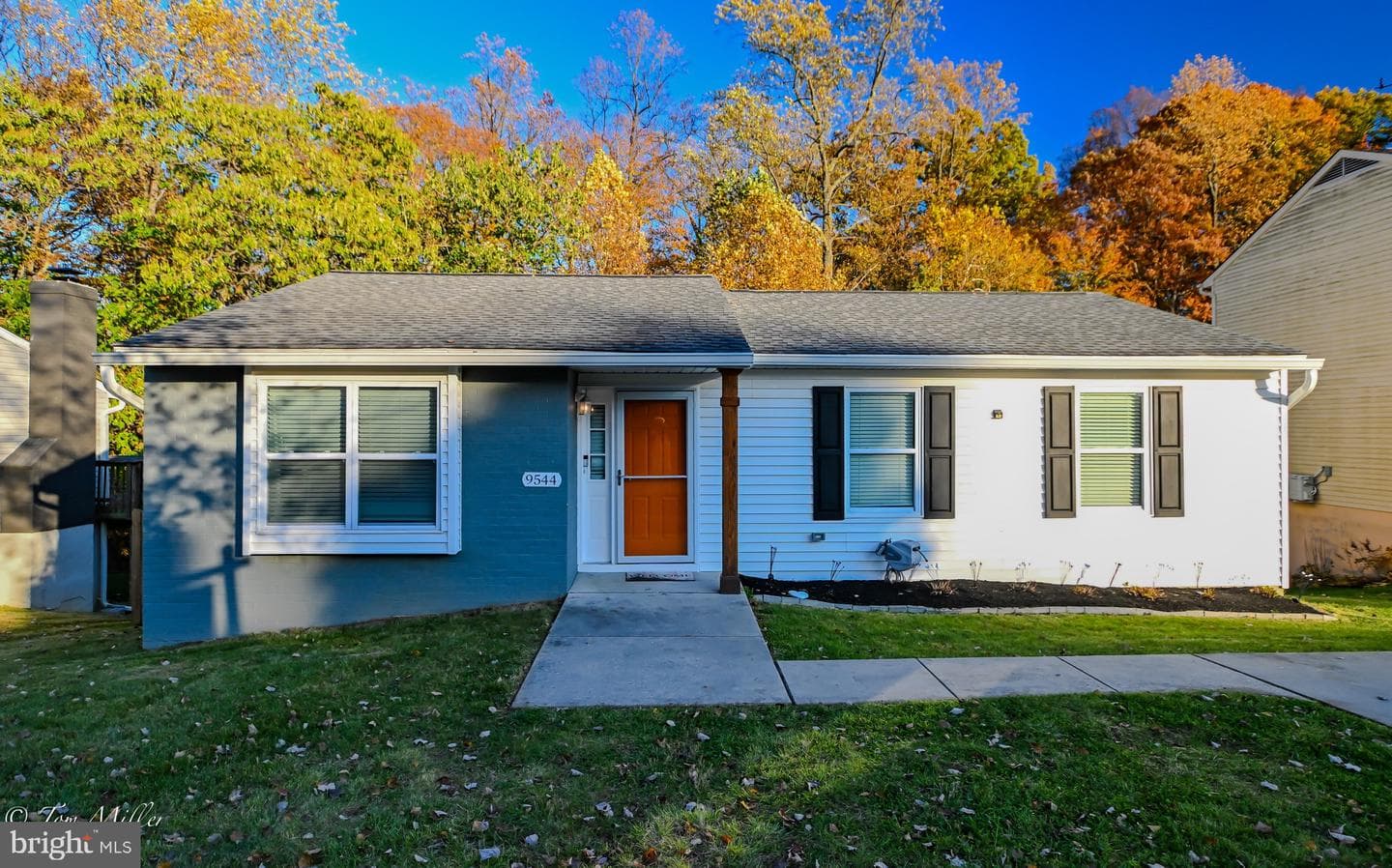 9544 Gunhill Circle photo 4