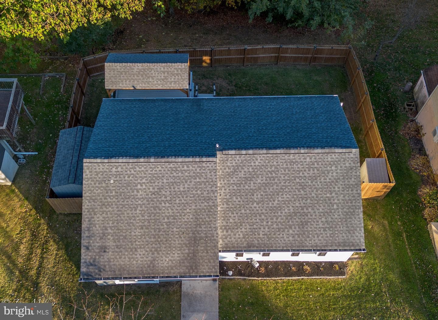 9544 Gunhill Circle photo 55