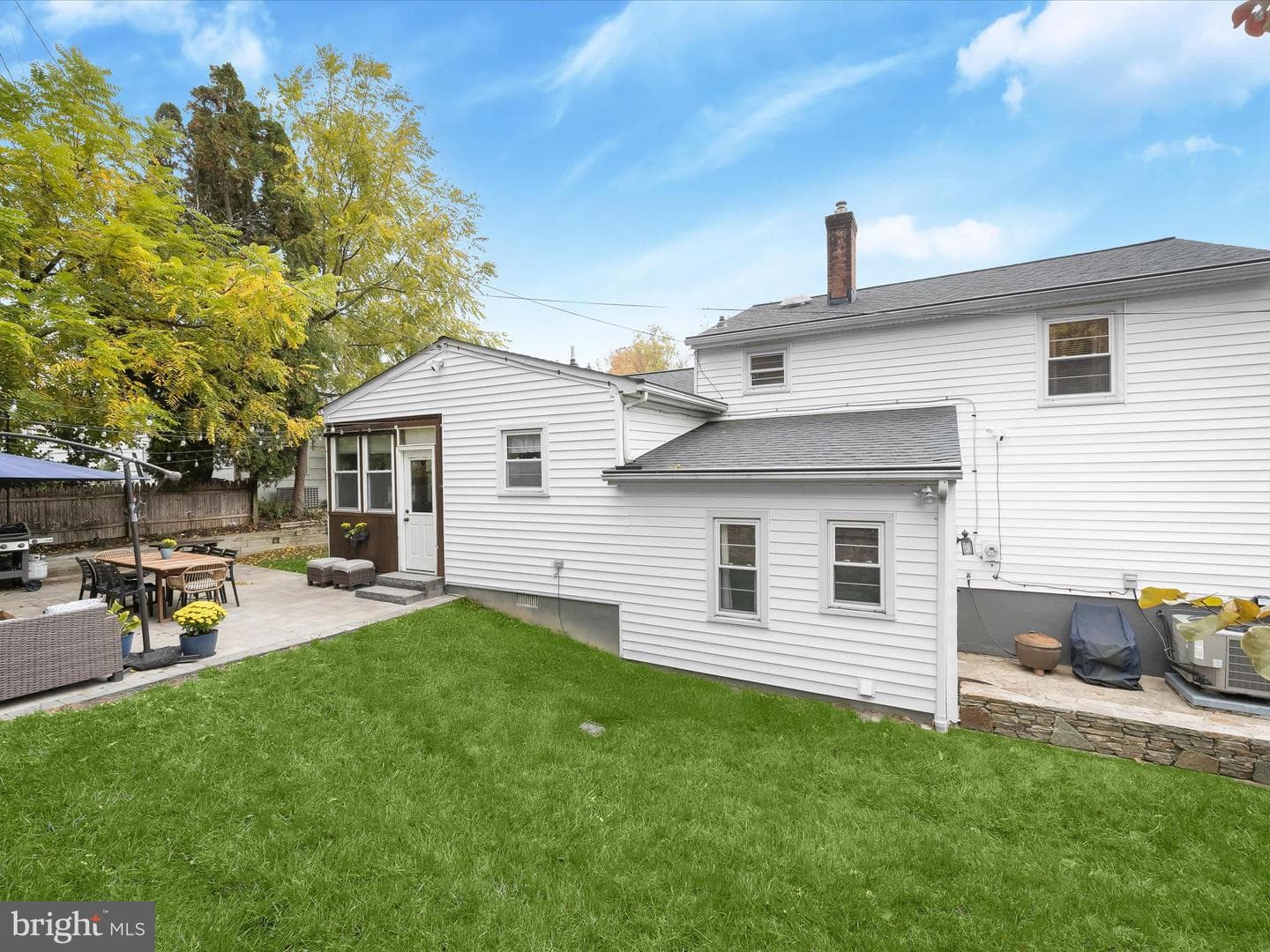 1910 Rollingwood Road photo 33