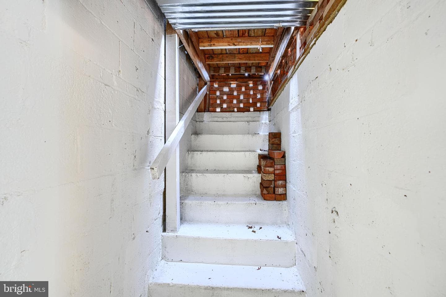 1620 Naturo Road photo 30