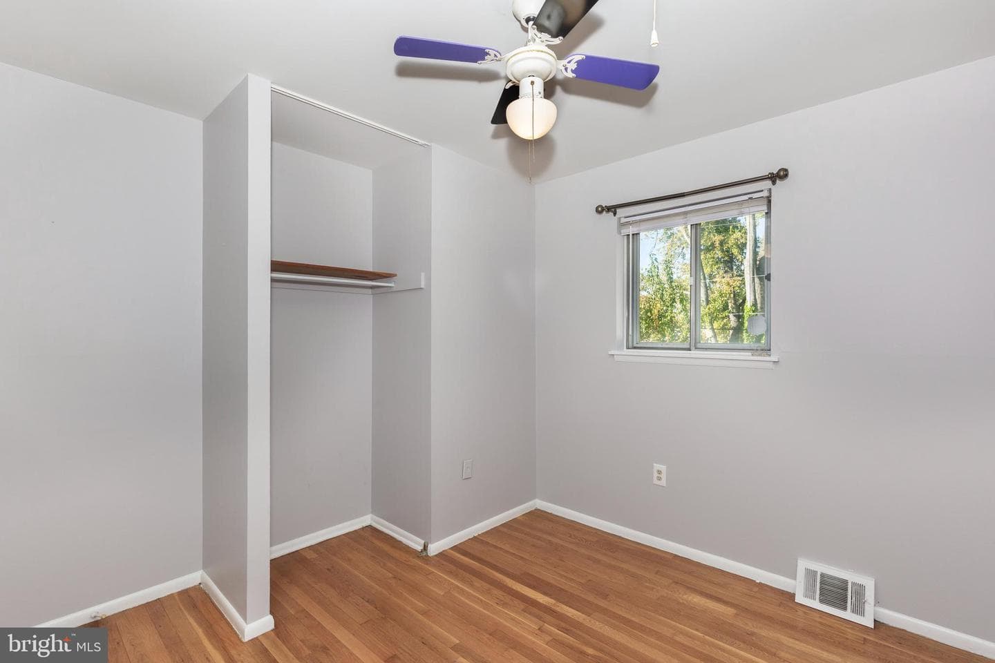 318 Bryanstone Road photo 12
