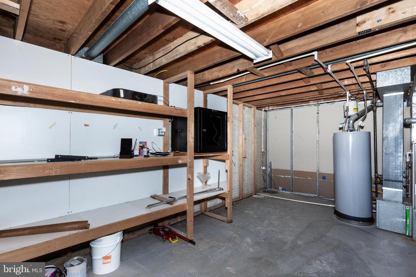 318 Bryanstone Road photo 24