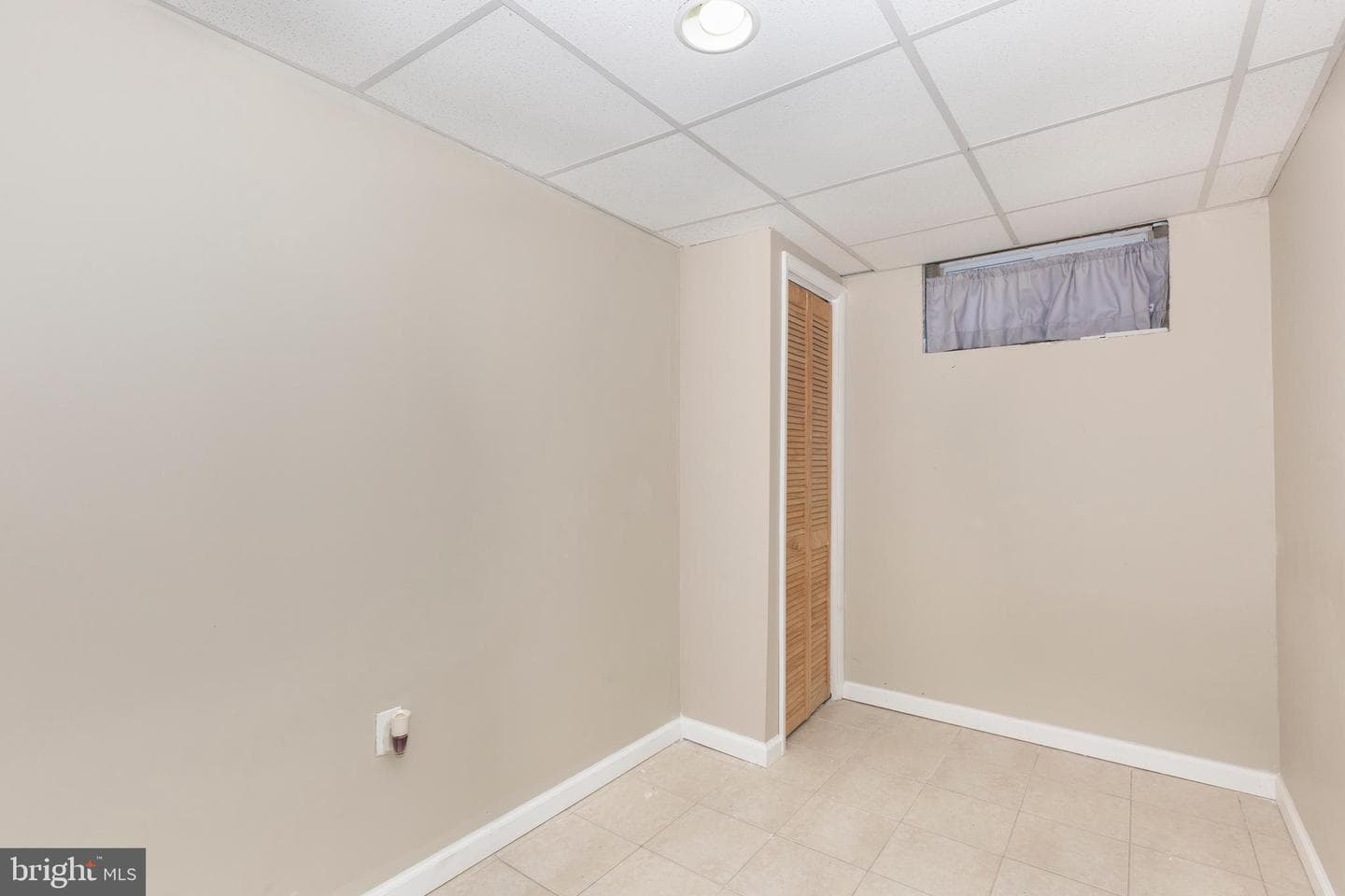 318 Bryanstone Road photo 27
