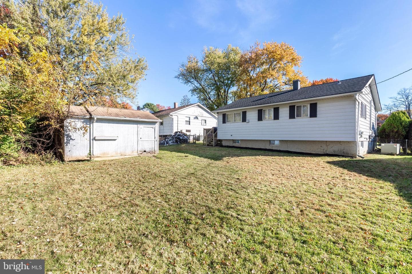 318 Bryanstone Road photo 30