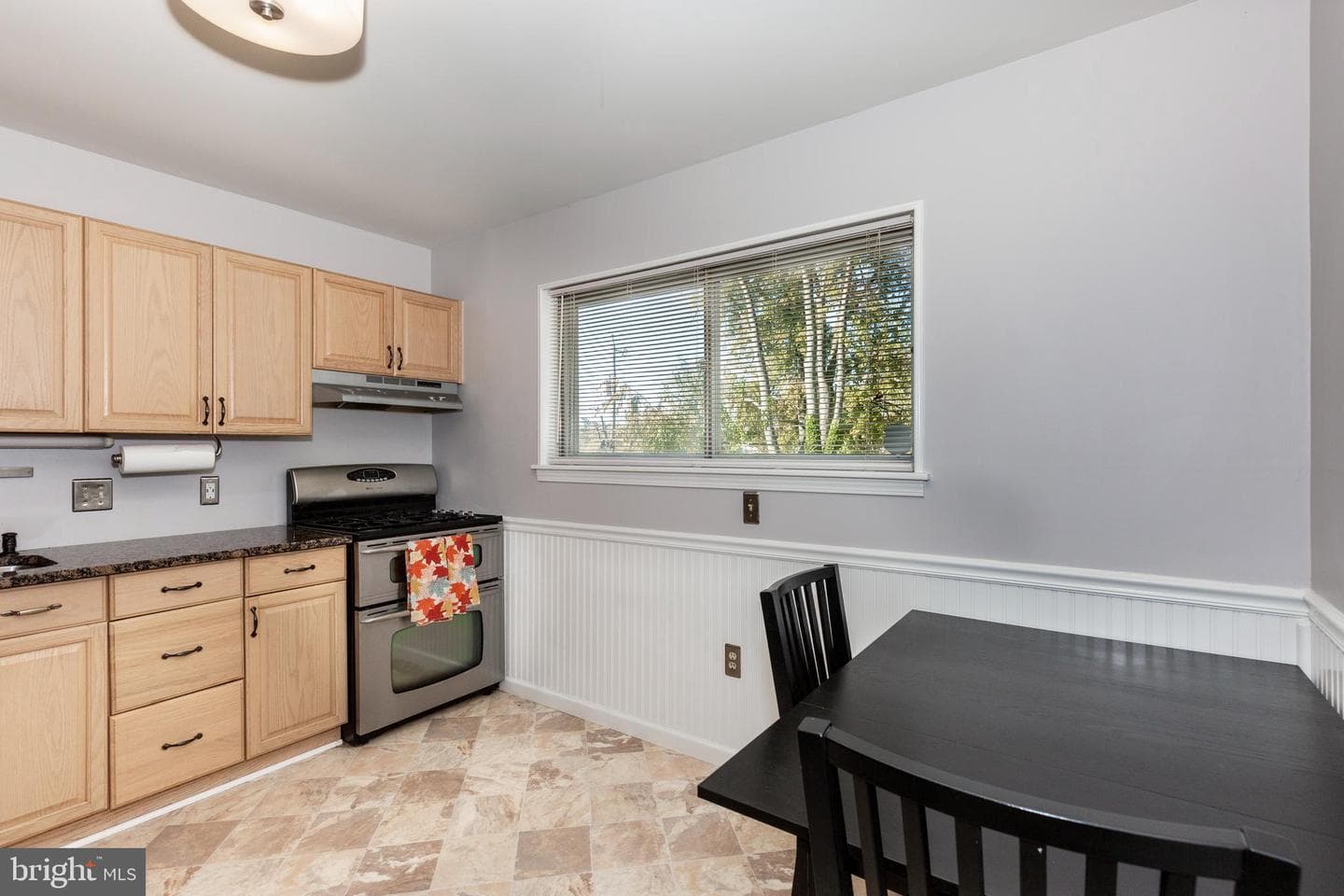 318 Bryanstone Road photo 6