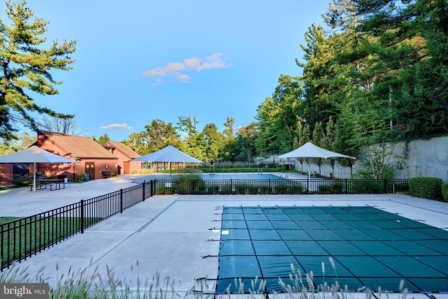 14 Malibu Court photo 8