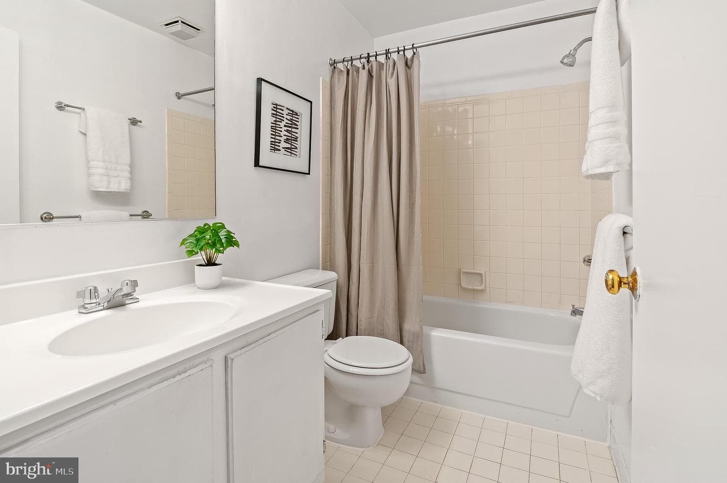 79 Greenwich Place #79 photo 16